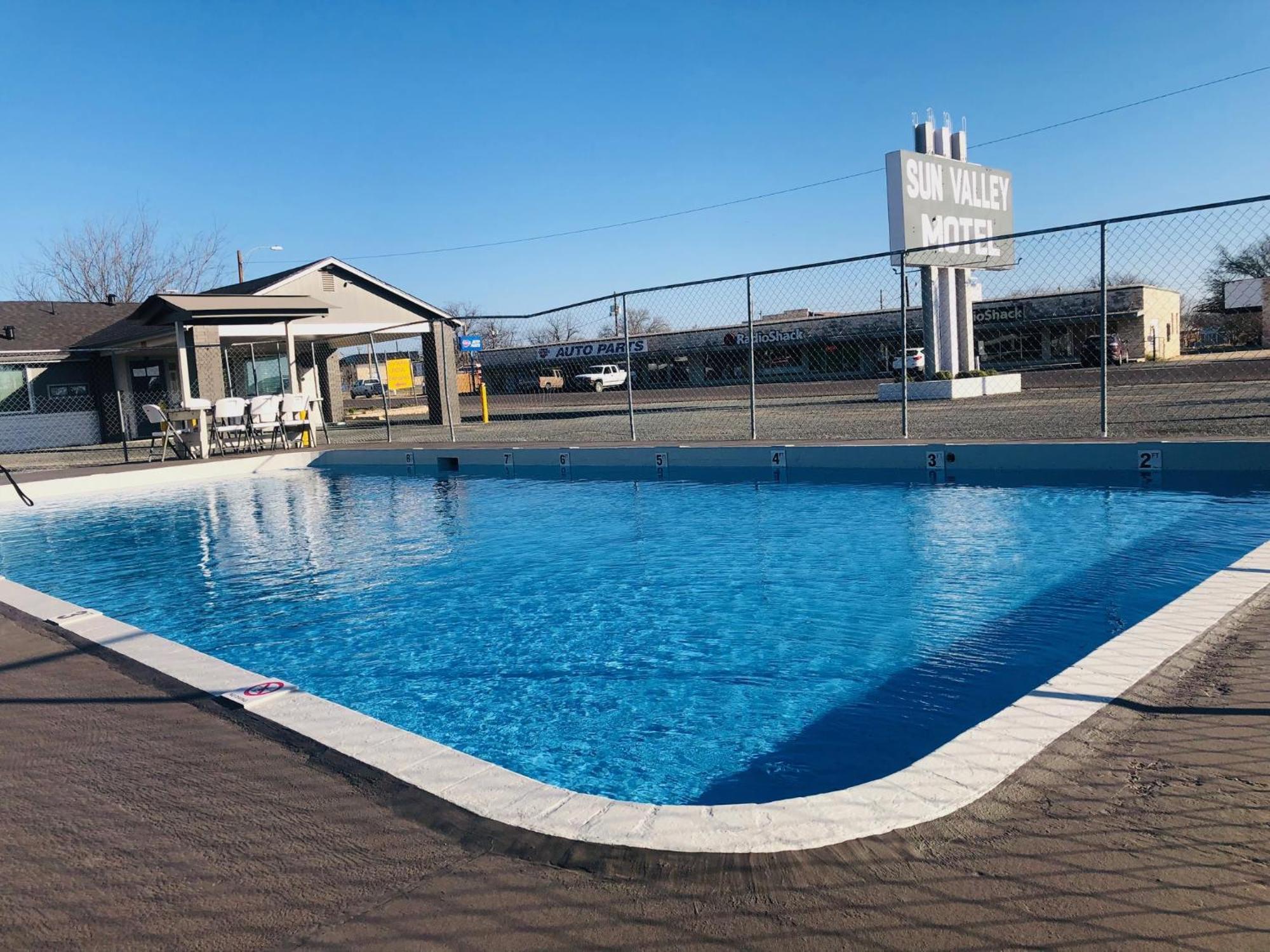 Sun Valley Motel Junction Exterior photo